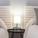 Alcazares In Historic Center