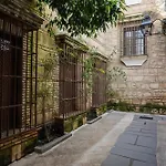 Alcazares In Historic Center *