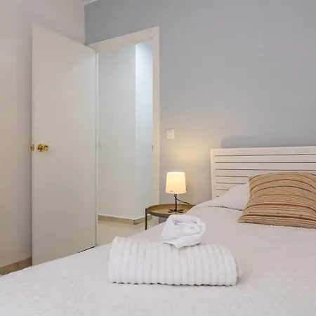 Apartment Alcazares In Historic Center Cordoba