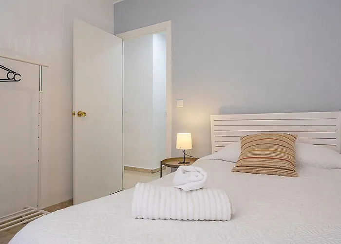 Alcazares In Historic Center *